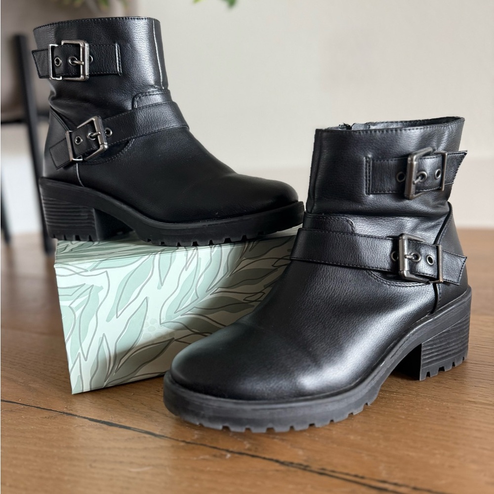 Black Heeled Boots with Buckle Detail